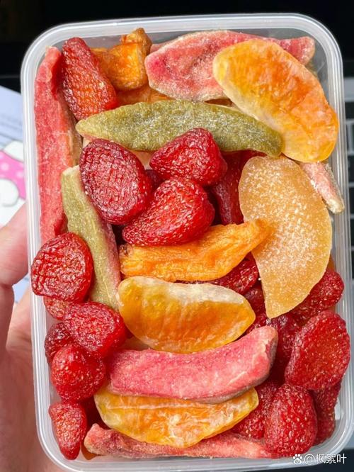 水果干和新鲜水果有营养上的区别吗?可能会变更胖 水果干和新鲜水果有营养上的区别吗?可能会变更胖